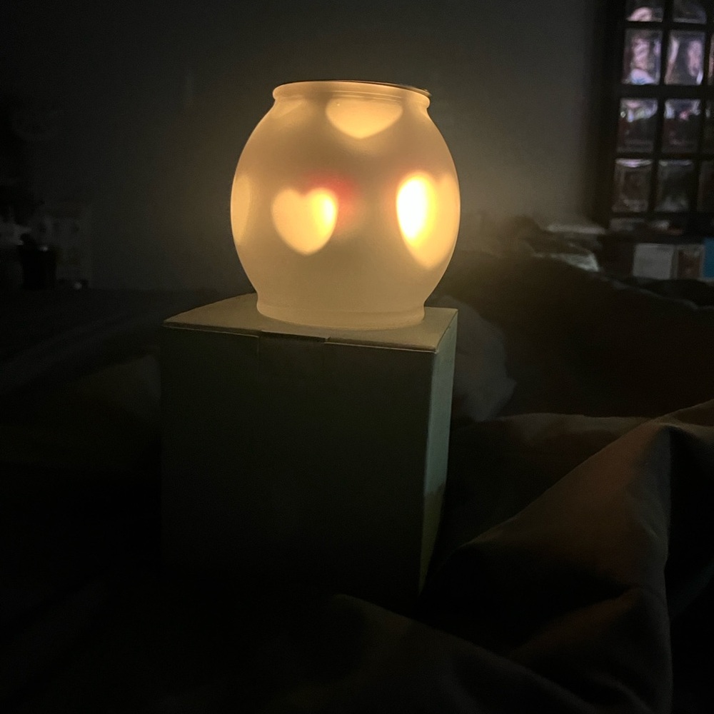 Party Lite - beating heart Candle Holder